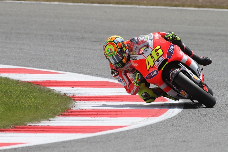 Ducati/MotoGP rider relationship can be “difficult” – Rossi Ducati/MotoGP rider relationship can be “difficult” – Rossi