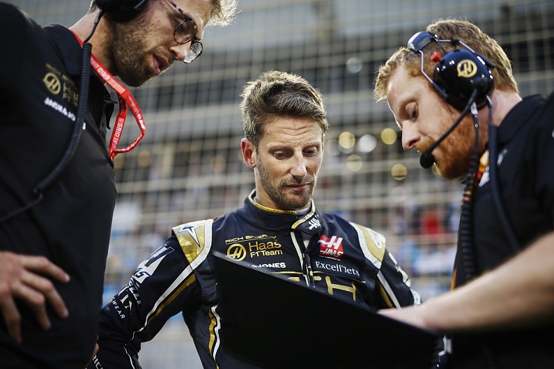 Romain Grosjean hit with three-place grid drop after F1 qualifying