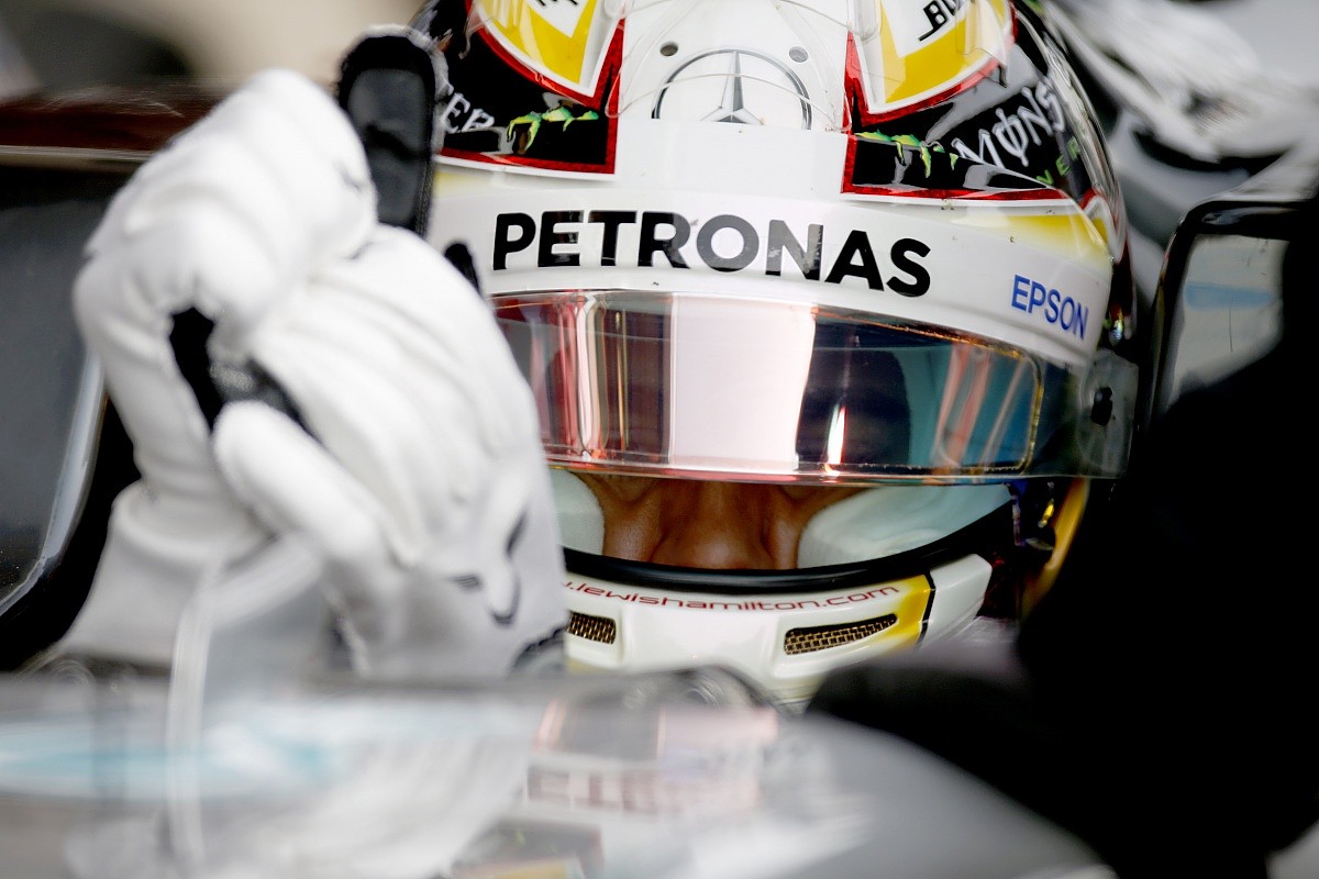 lewis hamilton gloves watch