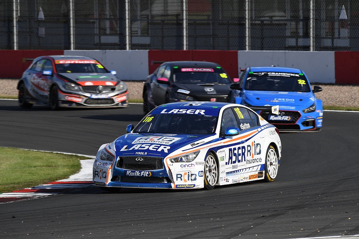 Sutton Hails Best Race Car I Ve Driven Infiniti After Maiden Btcc Win Btcc Autosport
