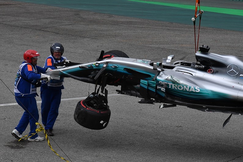 Brazilian Gp Hamilton Crashes Out Of Qualifying On First.