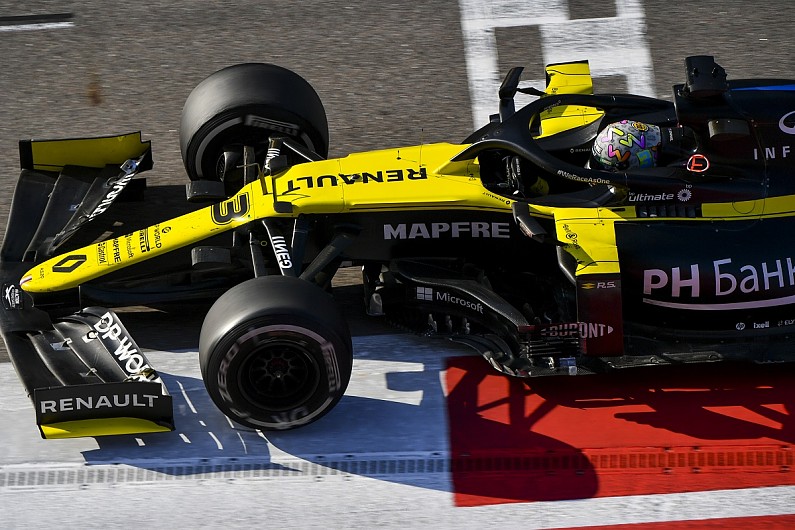 renault f1 racing team
