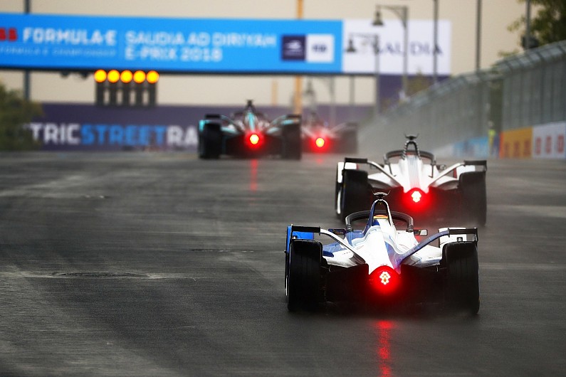 Formula E Sees Exciting Ad Diriyah Eprix Race Halal Incorp