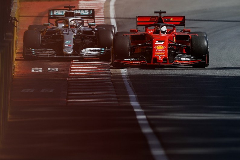 Ð ÐµÐ·ÑÐ»ÑÐ°Ñ Ñ Ð¸Ð·Ð¾Ð±ÑÐ°Ð¶ÐµÐ½Ð¸Ðµ Ð·Ð° Lewis Hamilton top as Ferrari to meet over Sebastian Vettel Canada penalty
