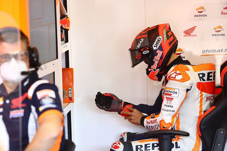 
                  Honda MotoGP rider Marquez broke plate in his arm opening window