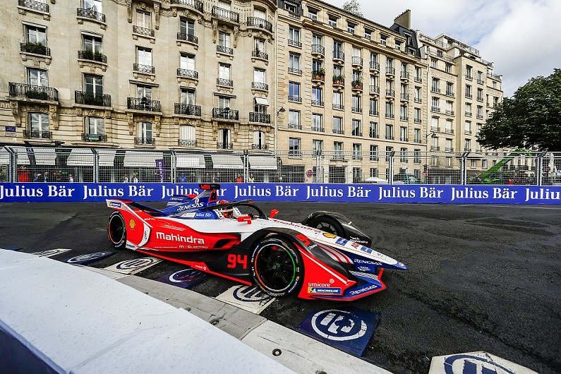 Formula E Paris ePrix: Olandezul Frijins câștigă , de ziua Regelui, prima cursă în condiții de ploaie în istorie