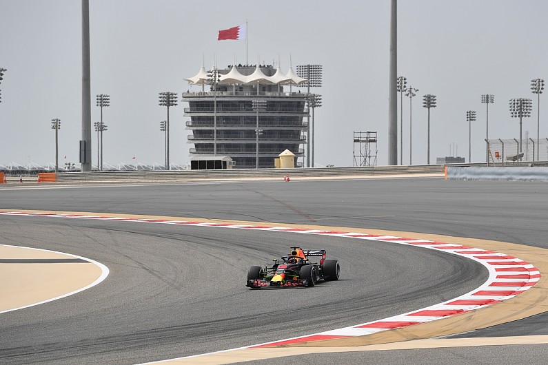 Bahrain Gp F1 Practice Daniel Ricciardo Fastest For Red Bull In Fp1 F1 Autosport