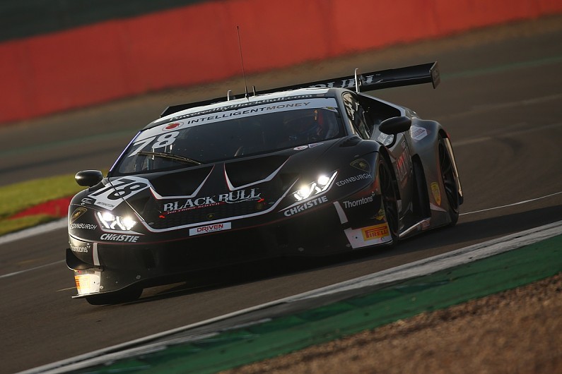 
                  Collard and Mitchell claim British GT title with Silverstone win, Button 14th
