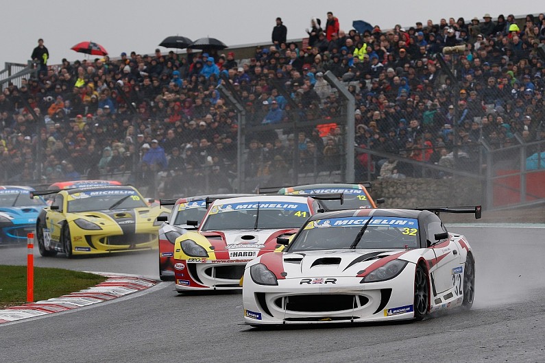 How to start a motorsport engineering career in national racing