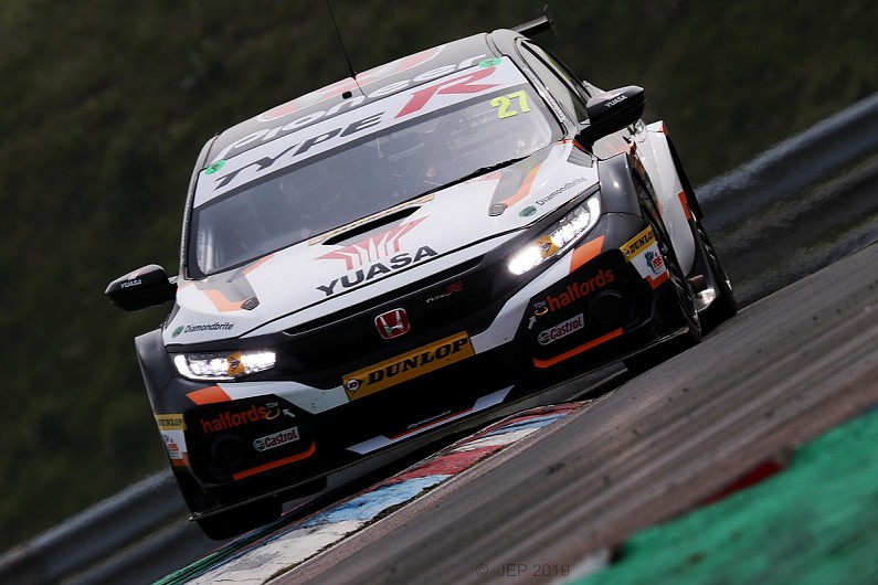 Cammish tops Honda top-three lockout at in-season Thruxton BTCC test - BTCC - Autosport