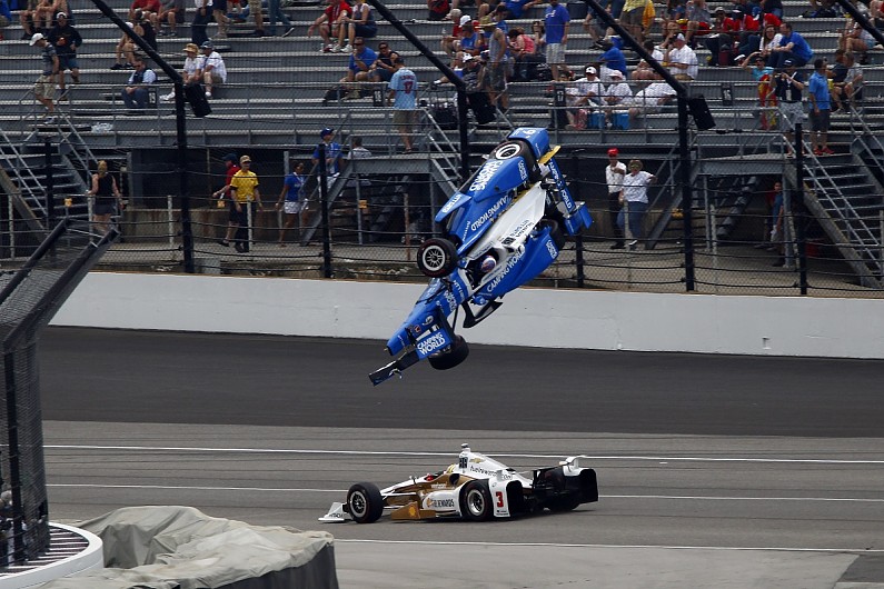 Scott Dixon Escapes Horrific Indianapolis 500 Crash With Jay Howard Indycar News Autosport