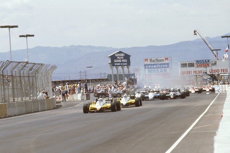 F1 Chief Bernie Ecclestone Plans Grand Prix In Las Vegas By 2018