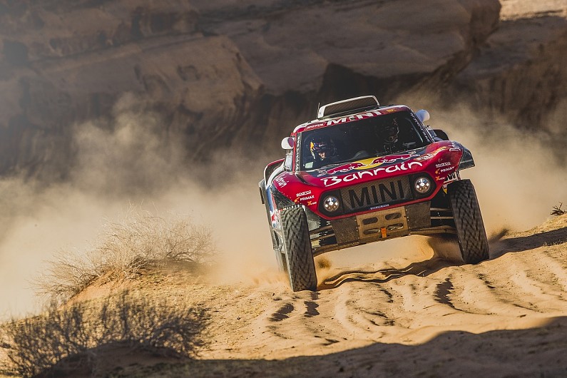 Carlos Sainz Sr Wins Another Stage To Extend Dakar Rally Lead Dakar News Autosport