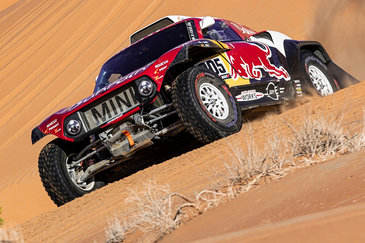 Dakar 2021 To Run Entirely In Saudi Arabia But On 100 New Route Dakar News Autosport